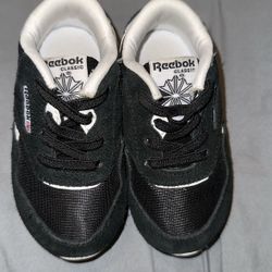 Toddler Reeboks Size 5 1/2