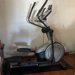 Norditrack Elliptical 20” Stride