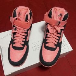 Women Nikes
