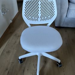 Kids Desk Chair