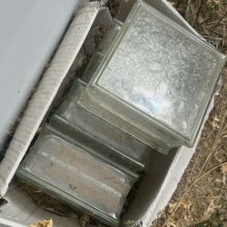 5 Glass Block Cubes