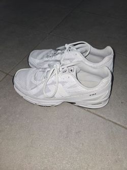 New Balance 740s - Men size 10