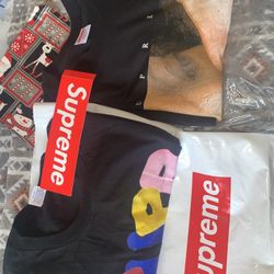Authentic Supreme T Shirts Size Large
