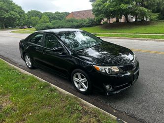 2014 Toyota Camry SE