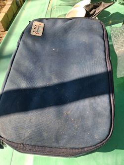 Pyrex Portables Insulated Carrier Bag with dish