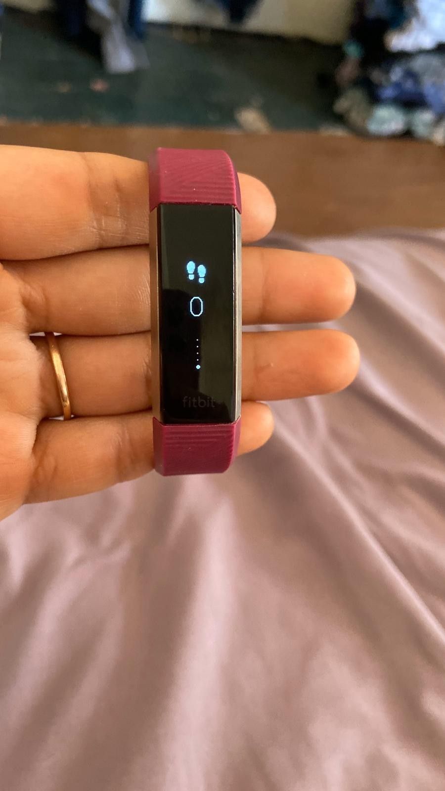 fitbit alta hr