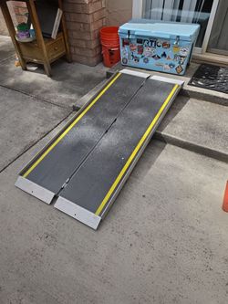 6ft EZ-Access Suitcase Ramp Advantage Series