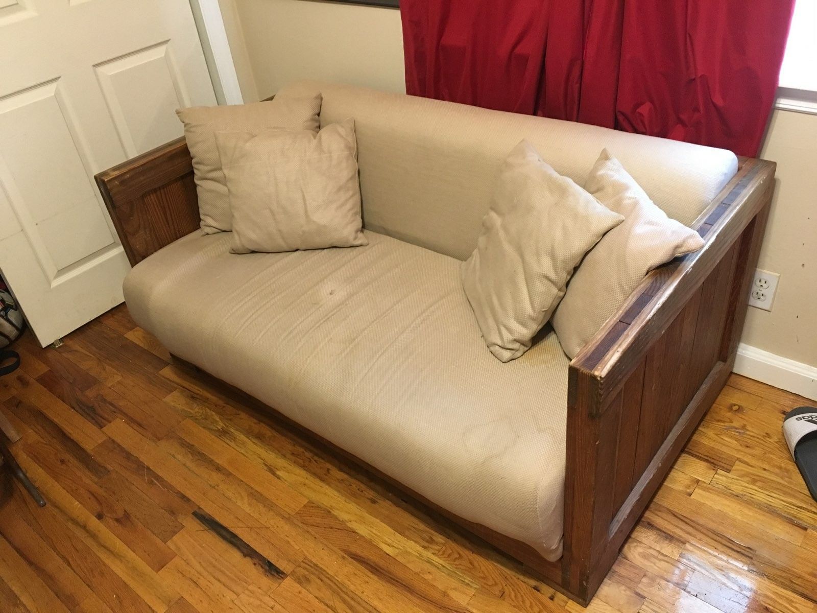 This end up couch