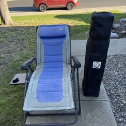 Vintage Timber Woods Chair With Cup Holder And Pop Up Tent 
