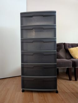 Sterilite 6 Drawers Storage with wheels Excellent Condition