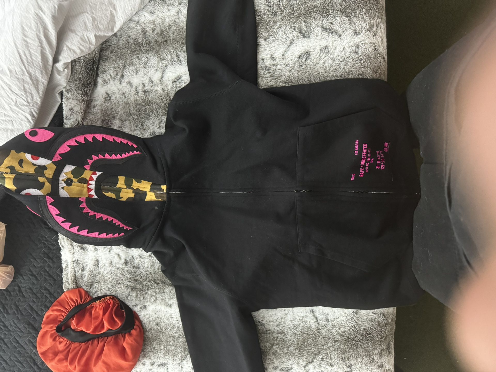 Bape/undefeated Size S With Tags  