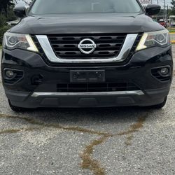 2018 Nissan Pathfinder