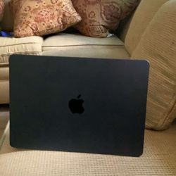 Macbook Air 2025 13 inch 