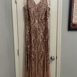 Beautiful Sequin Dress Rose Gold