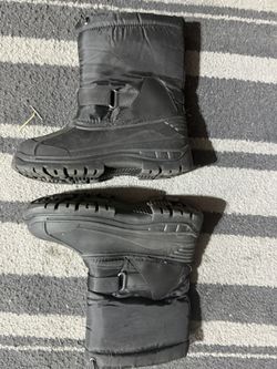 Kids snow boots