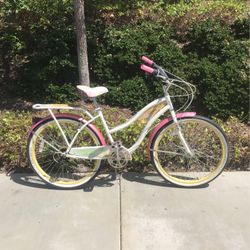 26” Huffy Panama Jack Ladies White 7 Speed Beach Cruiser 