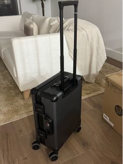 Zion Slab Case Titanium 4