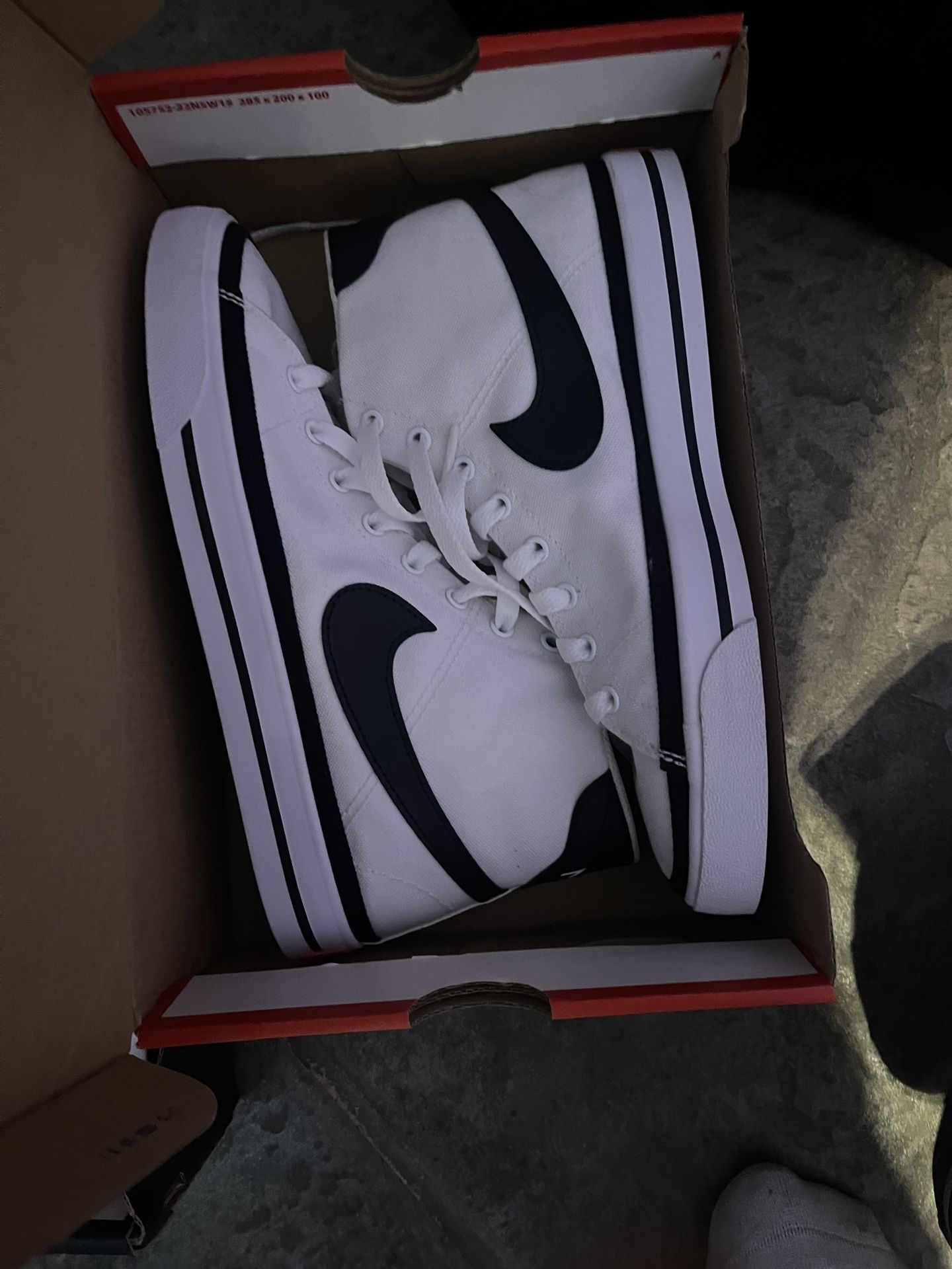 Nike Court Legacy 8.5