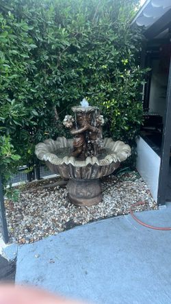 Sculpture Fountain
