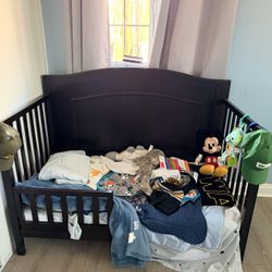 Crib/toddler Bed 