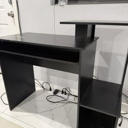 Compact Desk 