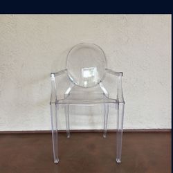 One Stackable Comfortable Ghost Chair (8 Available)