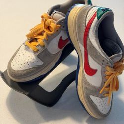 Nike Dunk Low Retro Sneakers Size 6