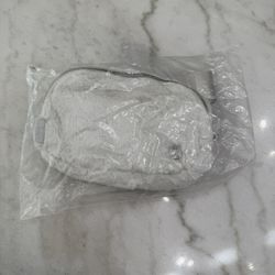 Lululemon Everywhere Belt Bag Plush Fleece