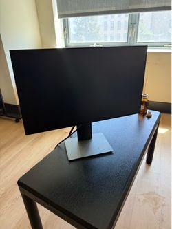 30” Dell Monitors w/ HDMI Cable