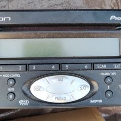 Toyota Pioneer 2004-2006 Scion TC AM /FM /CD Player/Radio Receiver