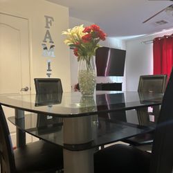 4 Piece Glass Kitchen Table