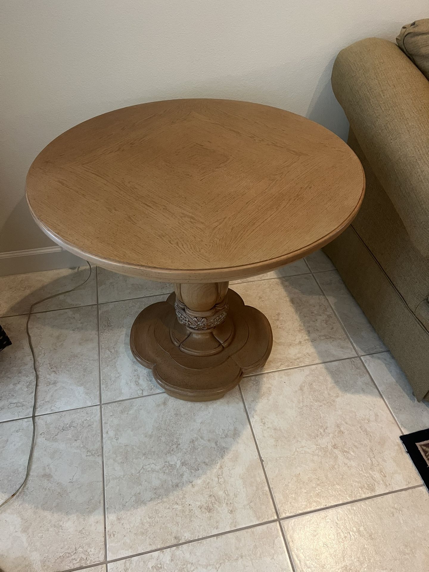 Stanley Furniture Round End Table