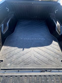 3rd gen Tacoma 5ft bed mat