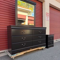 Beautiful Black Decorative Design 