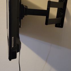 32 Inch Tv With Tv Wall Mount