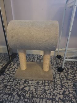 Small cat tree