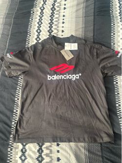 Balenciaga LOGO T shirt size M