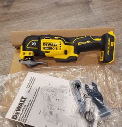 DEWALT 20V MAX XR Cordless Brushless 3-Speed Oscillating Multi Tool