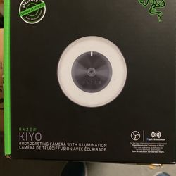 Kiyo Camera With Illuminated 