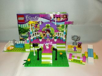 Lego Friends 3942 Heartlake Dog Show
