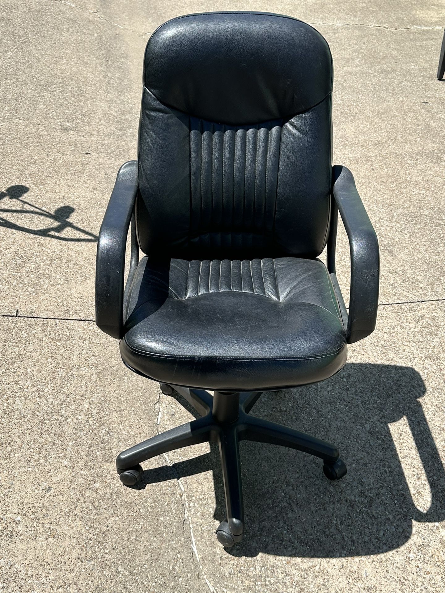 Office rolling chair 