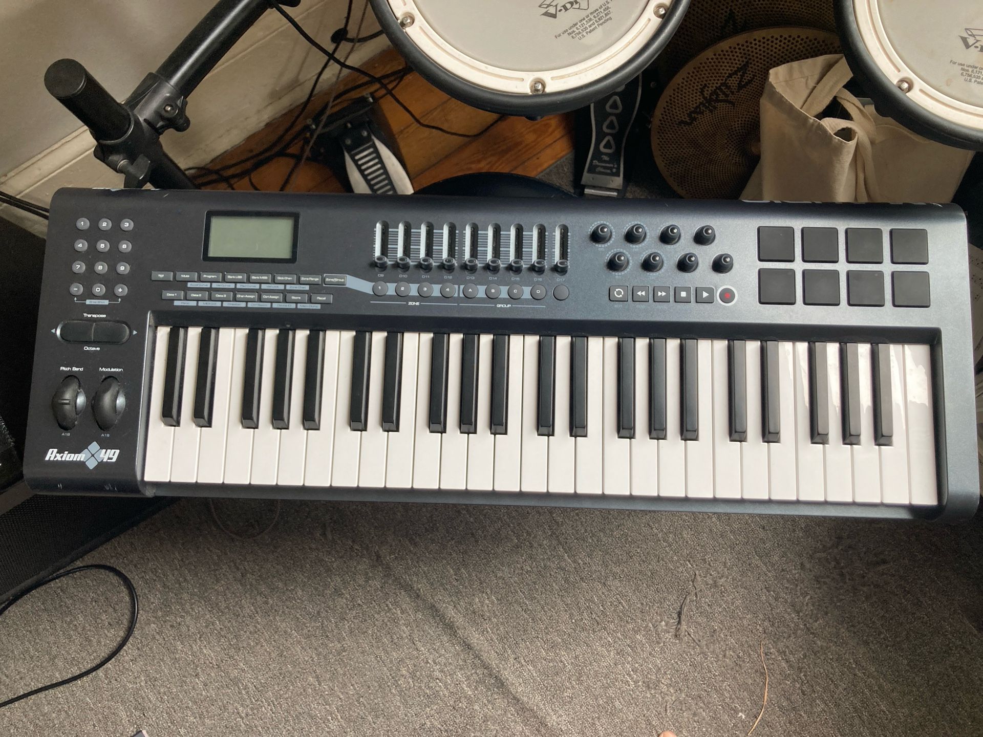 M Audio Axiom 49