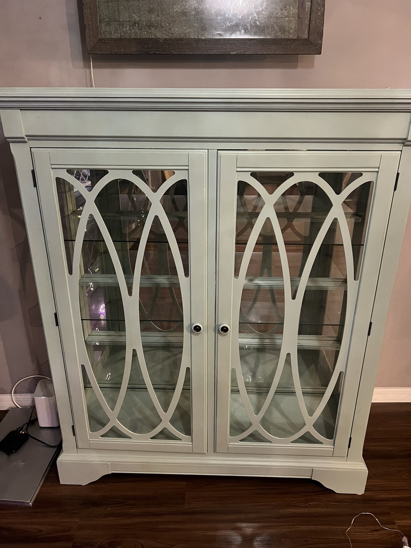 Curio Cabinet, Display , Hutch
