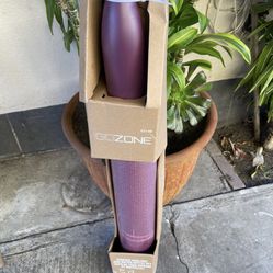 Excellent condition, yoga mat and cup