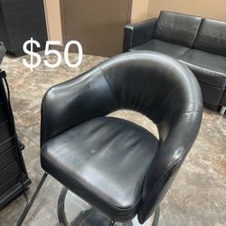 Styling/ Salon Chair $50
