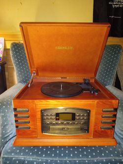 Crosley Turntable Record Player Stereo System