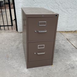 Metal Letter/Legal Filing Cabinet 