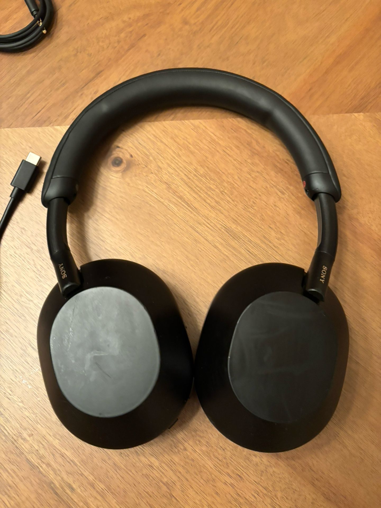 Sony WH-1000XM5 Premium Noise Canceling Headphones, Black Excellent Condition