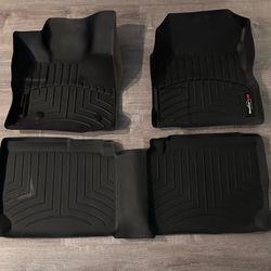 WeatherTech FloorLiner For Chevy Equinox/GMC Terrain 2010-2017 - Driver/Passenger Side And 2nd Row - Black