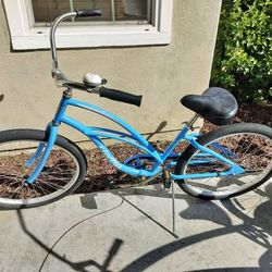 Electra Cruiser Beach Bike – Light Blue